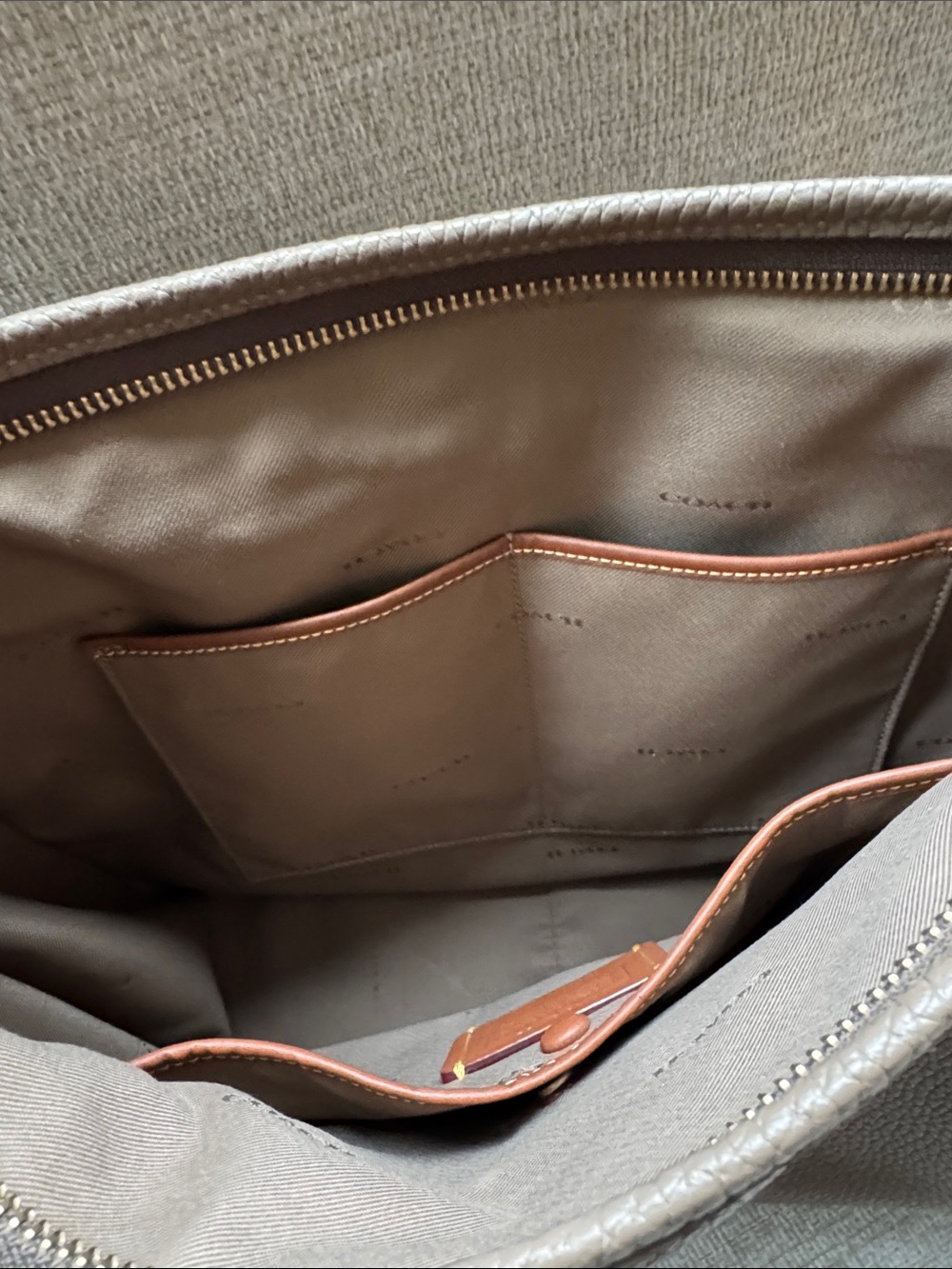 Coach Pebbled Leather Shoulder Bag in Taupe with Gold Hardware - Picture 7 of 13